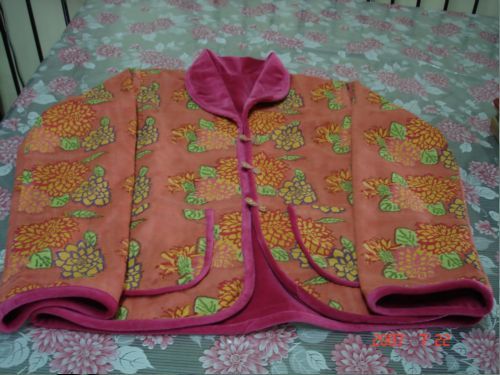 वेल्वेट जैकेट