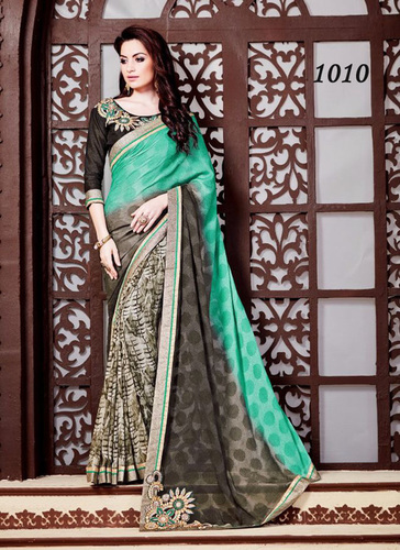 चमचमाती और चमचमाती साड़ियां