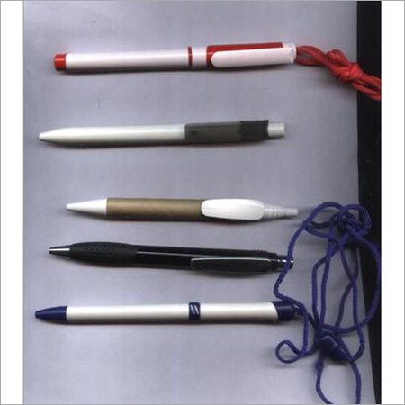 चार रंग की बॉल पेन