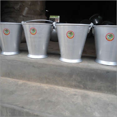 एल्यूमिनियम किचन बाल्टी