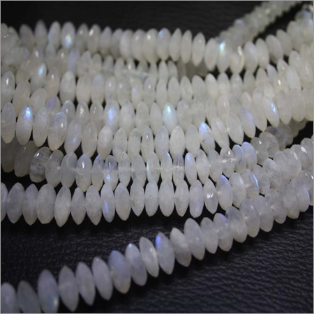 प्राकृतिक रेनबो मूनस्टोन