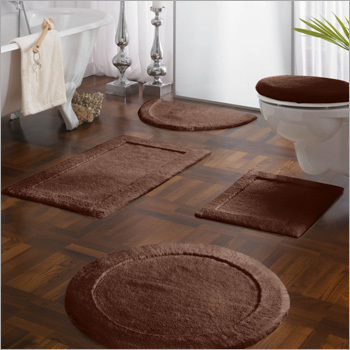 गहरा हरा स्नान गद्दा