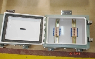 जंक्शन बॉक्स