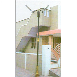घर के बाहरी रोशनी के लिए पोल