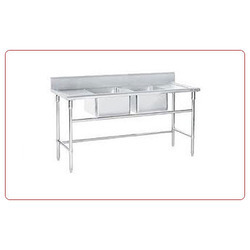 दो सिंक धोने की इकाई