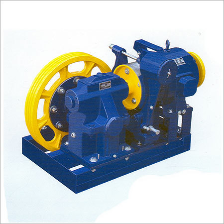 ऊपरी ट्रैक्शन मशीन