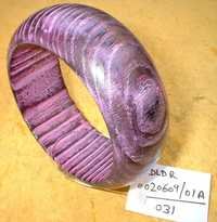 एंटी.वुड एबीएनग्ल्स