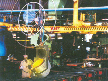 VME के यांत्रिक तरल धातु संभालने प्रणाली का दृश्य