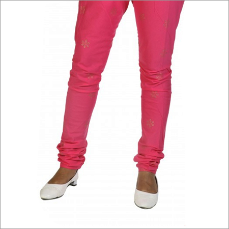 हल्के गुलाबी खारी चुरिदार