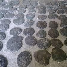 इस्तेमाल किया हुआ प्लास्टिक लंप्स