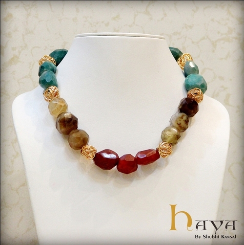 मिक्स्ड एगेट नेक पीस