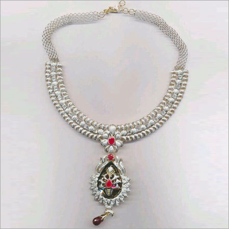 डिजाइनर डायमंड हार