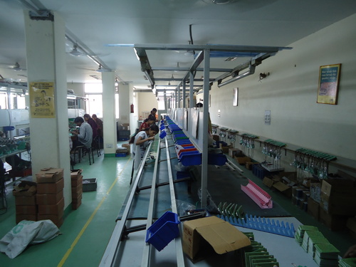 पीसीबी माउंटिंग लाइन