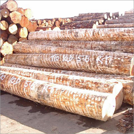 पाइन वुड लॉग्स घनत्व: कम