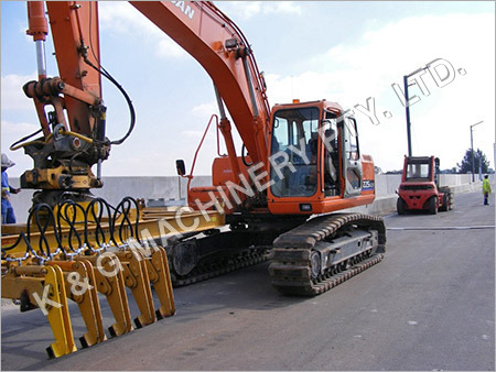 Tracked Excavator Rental Services