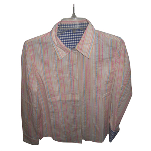 महिलाओं के स्ट्रिप्स शर्ट