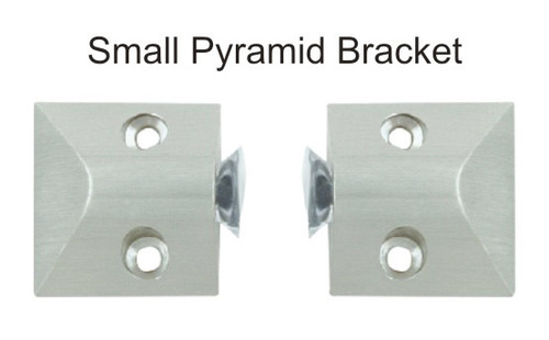 छोटे पिरामिड ब्रैकेट