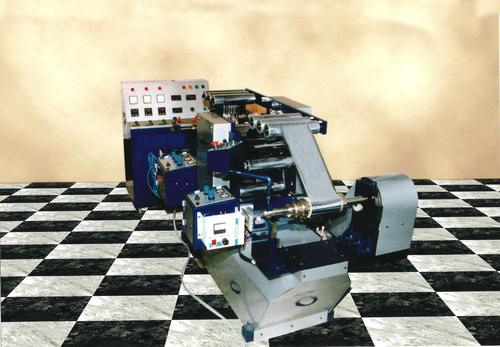 संकीर्ण वेब हार्ड इंबॉसिंग मशीन