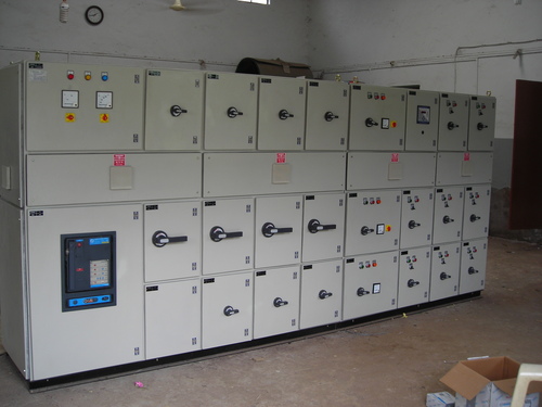 MAIN PANEL
