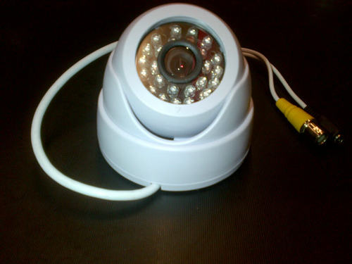 600 TVL Dome IR Colour Camera