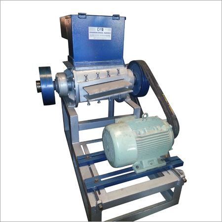 Grinder Machine / Crusher