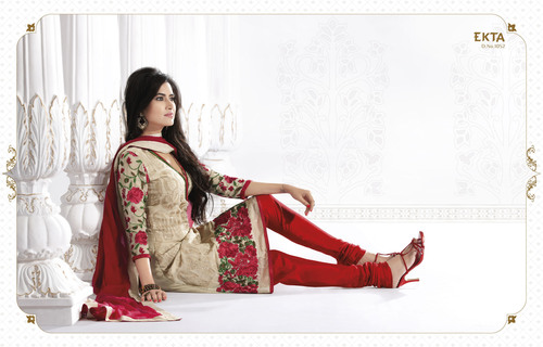 अन्नारकली सूट्स