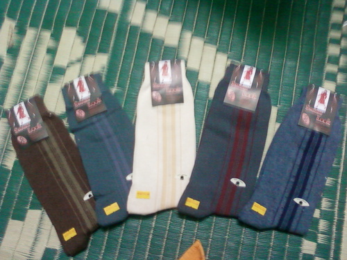 प्लेन मेन सॉक इलास्टिसिटी: मिडिल