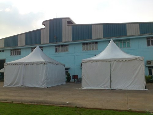 वाटरप्रूफ टेंट