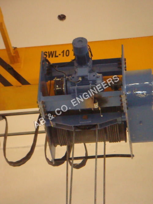 मिनी इलेक्ट्रिक होइस्ट