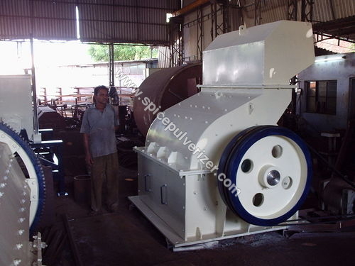 Super Hammer Mill