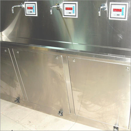 स्वचालित स्क्रब स्टेशन