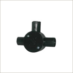 तीन रास्ता जंक्शन बॉक्स