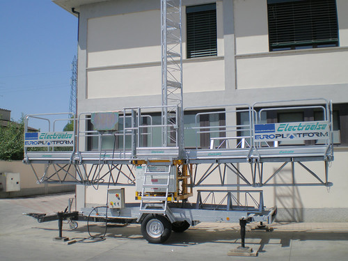 यात्रा प्लेटफ़ॉर्म ट्रेलर