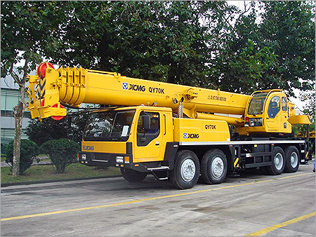 Mobile Crane Hiring (70 Ton)