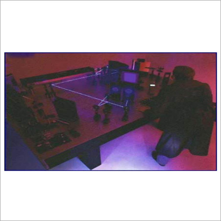 होलोग्राम मास्टर शूटिंग लैब