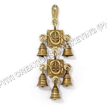 मेटल डोर हैंगर