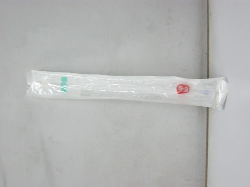 Arteriovenous Fistula Needle - Quality Tested Material, Available in Various Sizes | Rust Resistant, Flawless Finish, High Strength, Sharp Point