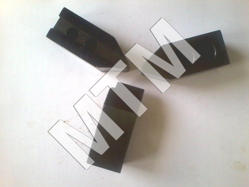 छोटे मुलायम चवले