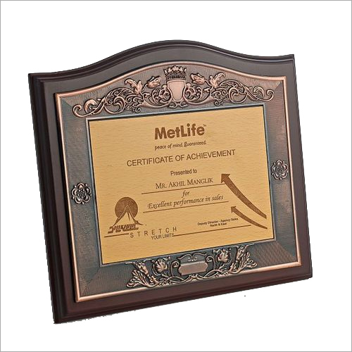 Achievement Plaques - Wooden Material, Custom Size, Brown Color | Fine Finish, Beautiful Design, Eye-Catching Pattern, Attractive Look
