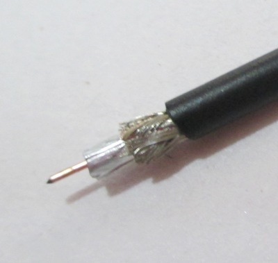 LMR 100 - Solid BCCS Conductor, 0.46mm Diameter | PE Dielectric, Tinned Copper Braid, FEP Jacket, Black and White, 500 Conductors