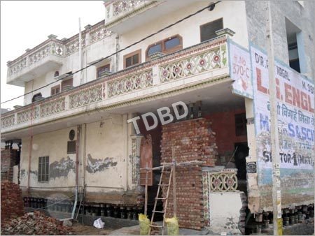 अस्पताल भवन लिफ्टिंग