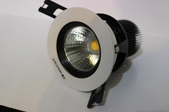 एलईडी छत रोशनी