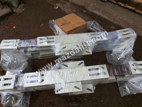 लिफ्ट ब्रैकेट किट्स