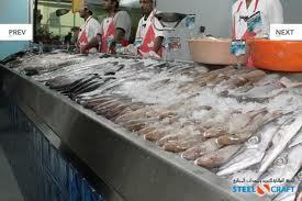 मछली प्रदर्शन काउंटर