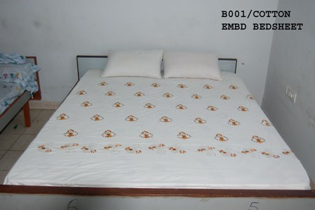 सूती और पॉली कॉटन बिस्तर की चादरें