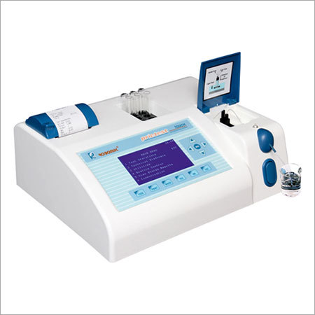 बायोकैमिस्ट्री एनालाइज़र