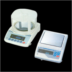 Digital Weighing Scales - Optimal Grade Materials, 3100 gm Capacity, 160 mm Pan Size | Super Hybrid Sensor Technology, Splash Proof Keypad, RS232 Bi-Directional Interface