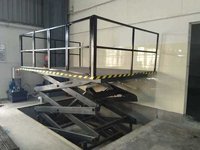 पावर कैंची लिफ्ट