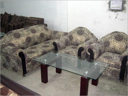गोल सोफा
