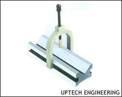 Silver Elongated V Block